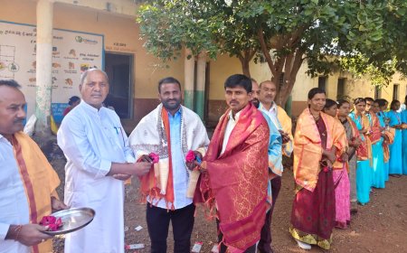 ಪ್ರಕಾಶ್ ಕೋಟೆ ಹುಟ್ಟುಹಬ್ಬದ ಸಂಭ್ರಮ – ವಿದ್ಯಾರ್ಥಿಗಳಿಗೆ ನೋಟ್‌ಬುಕ್, ಪೆನ್ ವಿತರಣೆ