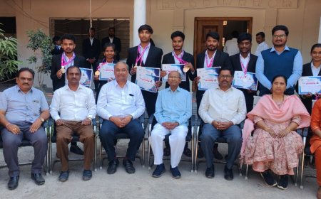 ಕಲಬುರಗಿ ವಲಯ ಕ್ರೀಡಾಕೂಟದಲ್ಲಿ ಸಿದ್ದಾರ್ಥ ಕಾಲೇಜಿನ ಮೆರುಗು – 10 ವಿದ್ಯಾರ್ಥಿಗಳಿಂದ 12 ಪ್ರಶಸ್ತಿ!