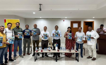 ಮಸ್ಕತ್‌ನಲ್ಲಿ “ಕರ್ನಾಟಕ ರಾಜ್ಯೋತ್ಸವ ವಿಶೇಷಾಂಕ–೨೦೨೫” ಲೋಕಾರ್ಪಣೆ