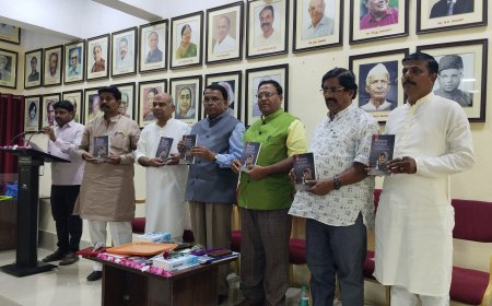 ವರ್ತಮಾನದ ಸ್ಥಿತಿಗತಿಗಳನ್ನು ಅರಿತು ಮಾತನಾಡುವಲ್ಲಿ ಸಾಹಿತ್ಯದ ಅಧ್ಯಯನ ಅಗತ್ಯ – ಎಸ್.ಜಿ. ಸಿದ್ಧರಾಮಯ್ಯ