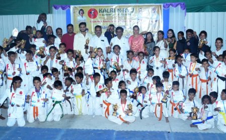 ಚಾಂಪಿಯನ್ಶಿಪ್ ವಿದ್ಯಾರ್ಥಿಗಳಿಗೆ ಮೆಡಲ್ ಹಾಗೂ ಟ್ರೋಫಿ ವಿತರಣೆ