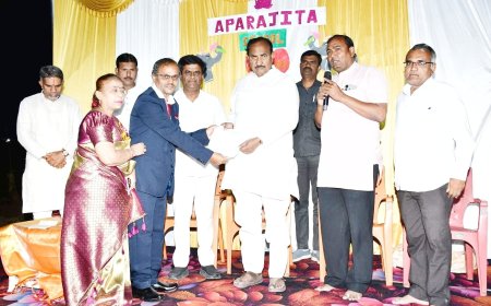 ಅಪರಾಜೀತ ಆಂಗ್ಲ ಮಾಧ್ಯಮ ಶಾಲೆಯ ವಾರ್ಷಿಕೋತ್ಸವ ಅದ್ಧೂರಿಯಾಗಿ ಜರುಗಿತು