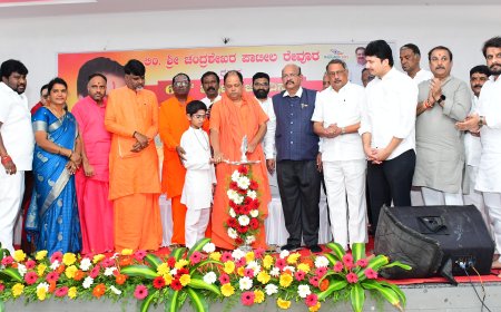 ದಿ. ಚಂದ್ರಶೇಖರ ಪಾಟೀಲ ರೇವೂರ ಅವರ ಜನ್ಮದಿನದ ನಿಮಿತ್ಯ ವಿವಿಧ ಕಾರ್ಯಕ್ರಮಕ್ಕೆ ಶ್ರೀ ದೊಡ್ಡಪ್ಪಾ ಅಪ್ಪಾ ಚಾಲನೆ