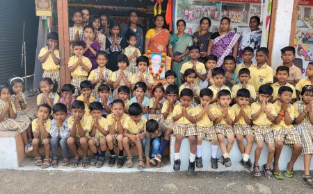 ಗಾಂಧೀಜಿ ಆದರ್ಶ ಪಾಲನೆ ಸಹ ನಿಲ್ಲಿಸಿದ್ದೇವೆ : ಮನೋಜ ಹಿರೇಮಠ