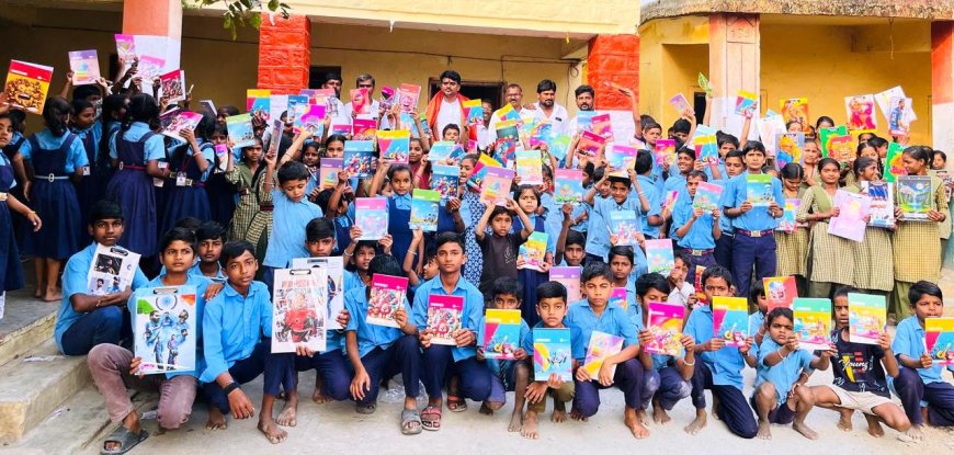 ಗ್ರಾ.ಪಂ.ಸದಸ್ಯ ನಾಗೇಶ್ ಡಿ ಮುಚಖೇಡ ಜನ್ಮದಿನದ ನಿಮಿತ್ತ ವಿದ್ಯಾರ್ಥಿಗಳಿಗೆ ನೋಟ್ ಬುಕ್, ಪ್ಯಾಡ ವಿತರಣೆ