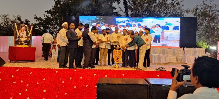 ಕಮಲನಗರ; ಪಟ್ಟದ್ದೇವರು ಪ್ರೌಢ ಶಾಲೆ ಹಾಗೂ ಶ್ರೀ ಗುರಪ್ಪ ಟೊಣ್ಣೆ ಪ್ರಾಥಮಿಕ ಶಾಲೆ 31ನೇ ವಾರ್ಷಿಕ ಸ್ನೇಹ ಸಮ್ಮೇಳನ,  ಕ್ರೀಯಾಶೀಲ ಮನಸ್ಸು ನಿರ್ಮಿಸಿ : ಮೋಹನ ರೆಡ್ಡಿ