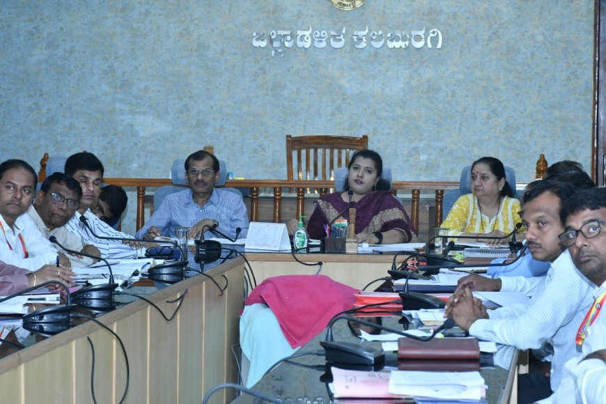 ಕೇಂದ್ರ ನೆರೆ ಹಾನಿ‌ ತಂಡದಿಂದ ಬೆಳೆ ಹಾನಿ ವೀಕ್ಷಣೆ  ರೈತರು ಅಳಲು ಆಲಿಸಿದ‌ ತಂಡ