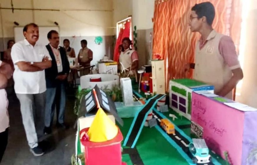 ಸೃಜನಶೀಲತೆ ಮತ್ತು ಬೌದ್ಧಿಕ ವಿಕಾಸಕ್ಕೆ ವಸ್ತು ಪ್ರದರ್ಶನ ಪ್ರೇರಣೆ : ಡಾ.ಸದಾನಂದ ಪೆರ್ಲ