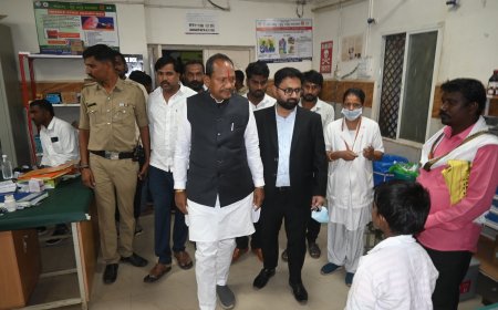 ವಿದ್ಯಾರ್ಥಿಗಳು ಅಸ್ವಸ್ಥ: ಆಸ್ಪತ್ರೆಗೆ ದೌಡಾಯಿಸಿದ ಶಾಸಕ ಪ್ರಭು ಚವ್ಹಾಣ