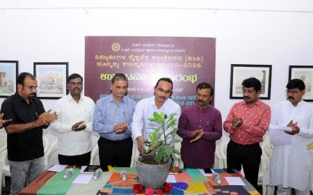 ಚಿತ್ರಕಲಾ ಮಹಾವಿದ್ಯಾಲಯದ ಬೆಳಮಗಿ ದಂಪತಿಗಳ ಸೇವೆ ಸಮಾಜದಲ್ಲಿ ಉತ್ತಮ ಶಿಕ್ಷಣ ನೀಡುತ್ತಿರುವುದು ಶ್ಲಾಘನೀಯ ಕೊಪ್ಪದ