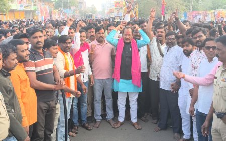 ರಥೋತ್ಸವದಲ್ಲಿ ಶಾಸಕ ಪ್ರಭು ಚವ್ಹಾಣ ಭಾಗಿ