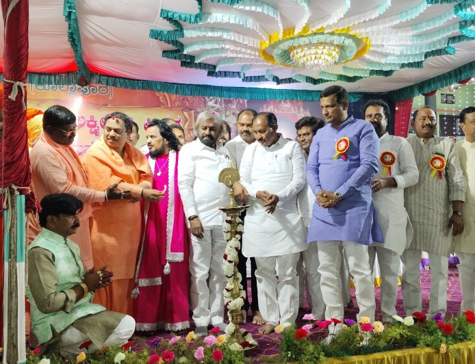 ಧಾರ್ಮಿಕ ಕ್ಷೇತ್ರಗಳು ಜಾತ್ಯಾತೀತತೆಯ ಸಂಕೇತ – ಸಚಿವ ಈಶ್ವರ ಖಂಡ್ರೆ