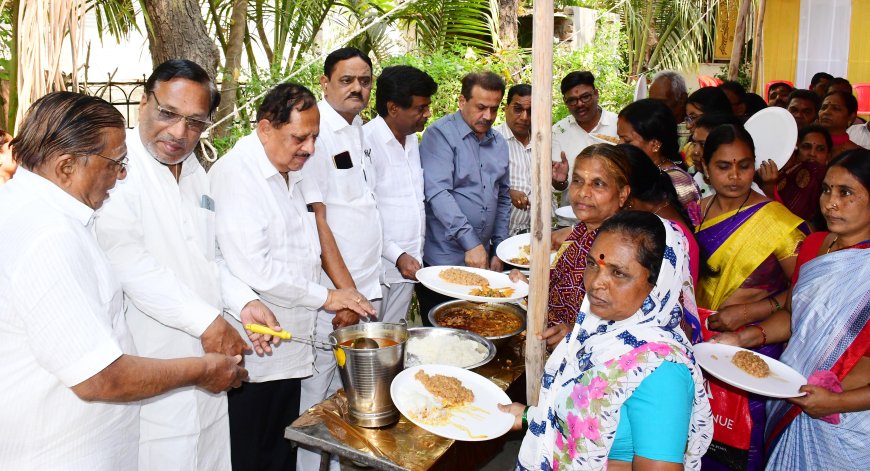 ಶಿವರಾತ್ರಿ ಪ್ರಯುಕ್ತ ಅನ್ನದಾಸೋಹ