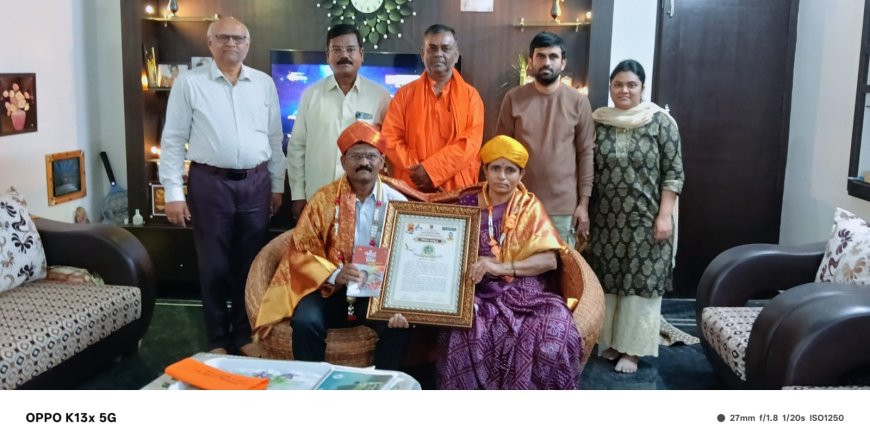 ಕುಲಸಚಿವ ಡಾ.ರಮೇಶ ಲಂಡನಕರ ಅವರಿಗೆ ಸನ್ಮಾನ