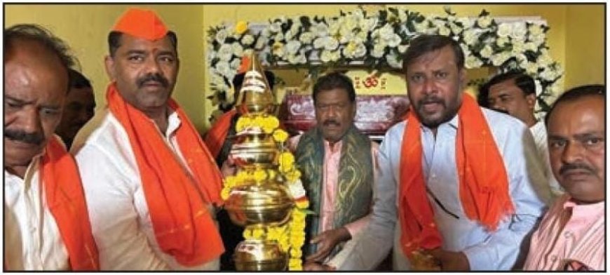 ಮಹಾಲಕ್ಷ್ಮಿ ಮಂದಿರದ ಶಿಖರ ಮತ್ತು ಕಳಸಾರೋಹಣದ