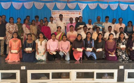 ಶೃಂಗೇರಿ: ಅರ್ಹ ವಿದ್ಯಾರ್ಥಿಗಳಿಗೆ ಜೆ.ಪಿ. ನಾರಾಯಣಸ್ವಾಮಿ ಪ್ರತಿಷ್ಠಾನದಿಂದ ಪ್ರೋತ್ಸಾಹಧನ ವಿತರಣೆ