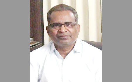 ಗಿರಿ ಜಿಲ್ಲೆಗೆ ಗರಿ ಮೂಡಿಸಿದ ಯುಪಿಎಸ್ಸಿ ಸಾಧಕರು - ವೆಂಕಟೇಶ್ ಕಡೇಚೂರ್ ಅಭಿನಂದನೆ