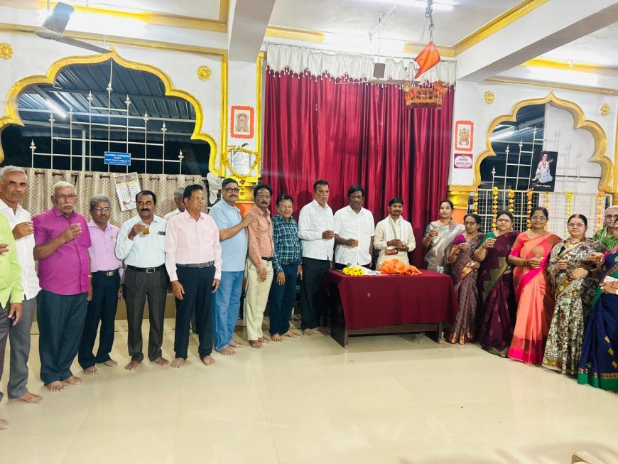 ಹಬ್ಬಗಳು ಸಂಬಂಧಗಳನ್ನು ಗಟ್ಟಿಗೊಳಿಸುತ್ತವೆ: ಮಠಪತಿ