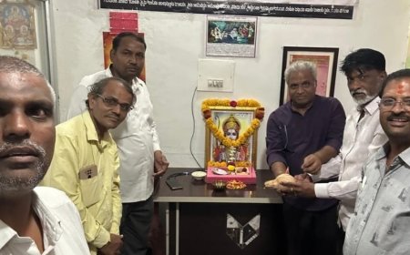 ರಾಮ ಜಯಂತಿ ಅಂಗವಾಗಿ ಉದ್ಯಮಿ ಪ್ರಕಾಶ ಯೆನಕಂಚಿ ಸನ್ಮಾನ