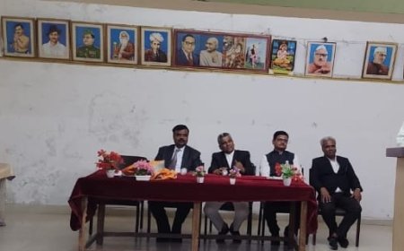 ವಕೀಲರ ಸಂಘದಲ್ಲಿ ದಾಸಿಮಯ್ಯ ಜಯಂತಿ: ವಚನಗಳ ಮಹತ್ವ ಕುರಿತು ಉಪನ್ಯಾಸ