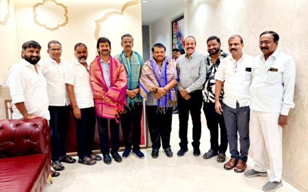 ಹಾಸ್ಯ ಕಲಾವಿದರಾದ ಪ್ರಾಣೇಶ್ ಮಾಮನಿ ಜೋಶಿಗೆ ಸನ್ಮಾನ