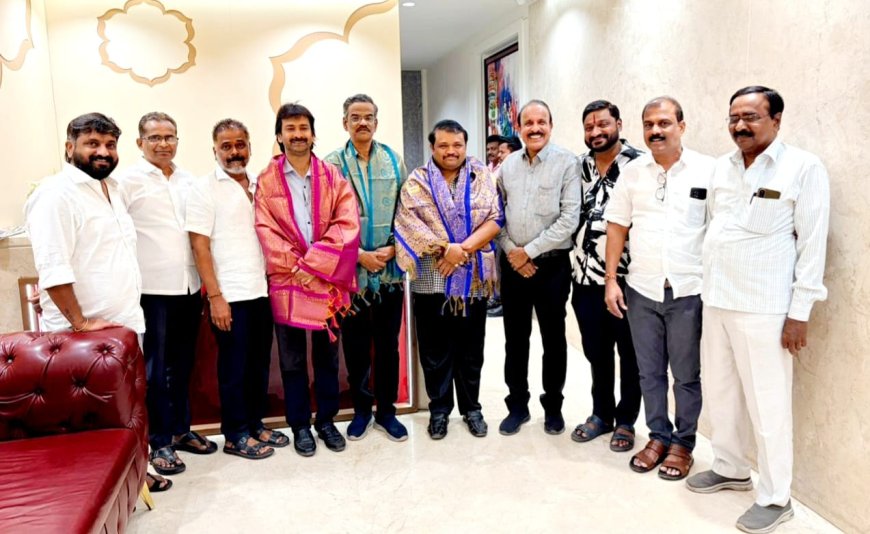 ಹಾಸ್ಯ ಕಲಾವಿದರಾದ ಪ್ರಾಣೇಶ್ ಮಾಮನಿ ಜೋಶಿಗೆ ಸನ್ಮಾನ