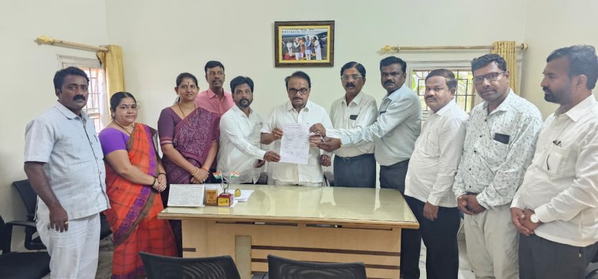 ಉಪನ್ಯಾಸಕರ ಕಾರ್ಯಭಾರ ಕೊರತೆಯೆಂದು ಇಲಾಖೆ ಬಿಡುಗಡೆ ಮಾಡಿರುವ ಪಟ್ಟಿಯನ್ನು ರದ್ದು ಪಡಿಸಬೇಕೆಂದು ಪ್ರಾಂಶುಪಾಲರ ಹಾಗೂ ಉಪನ್ಯಾಸಕರ ಸಂಘದಿಂದ ಮನವಿ