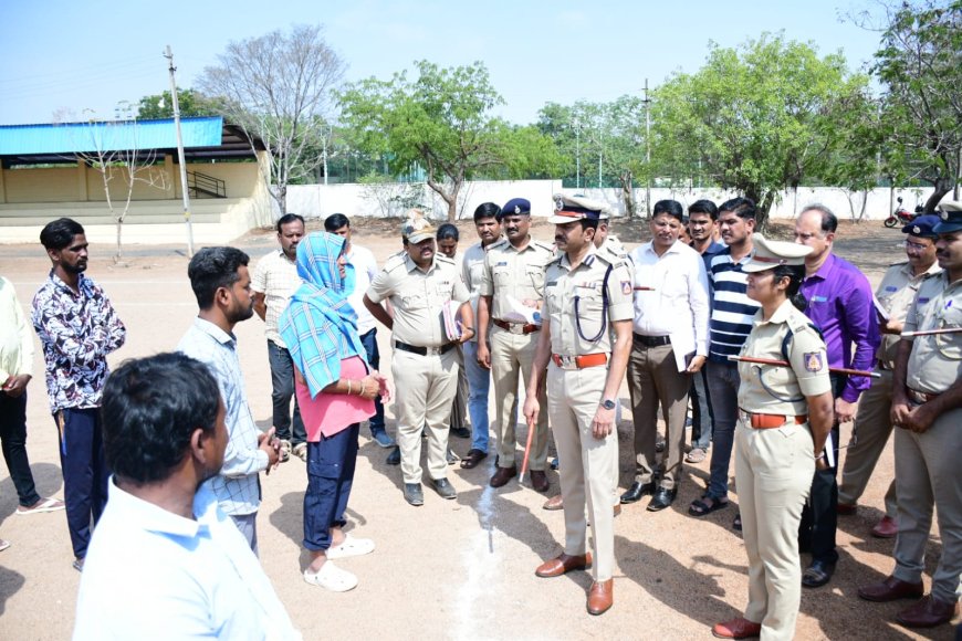 ಕಲಬುರಗಿಯಲ್ಲಿ ರೌಡಿ ಪರೇಡ್: ಪೊಲೀಸ್ ಆಯುಕ್ತರಿಂದ ಖಡಕ್ ಎಚ್ಚರಿಕೆ