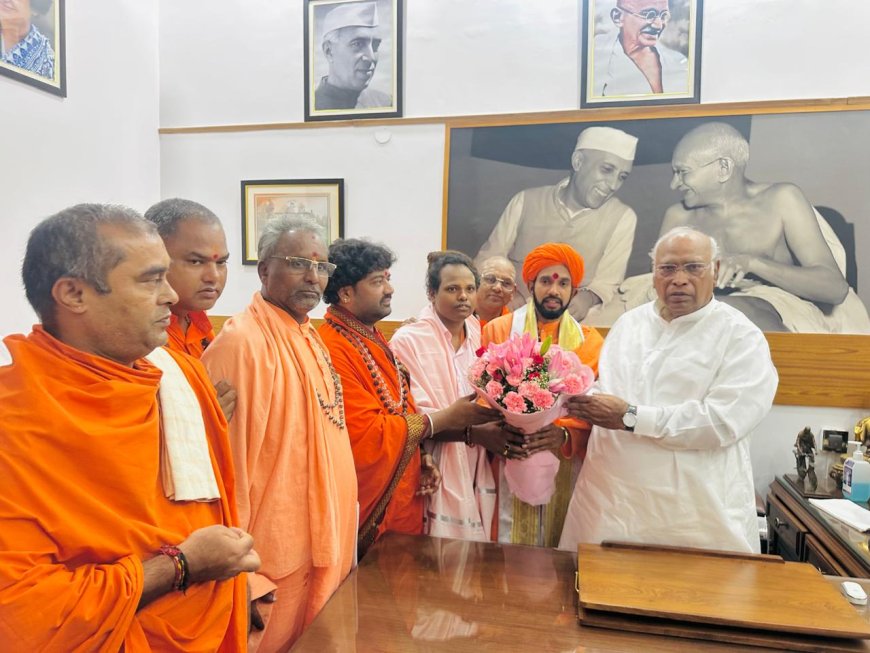 ತಿಪ್ಪಣಪ್ಪ ಕಮಕನೂರು ವಿಧಾನ ಪರಿಷತ್ ಸದಸ್ಯರಾಗಿ ನೇಮಕಕ್ಕೆ ಅತಿ ಹಿಂದುಳಿದ ಸ್ವಾಮೀಜಿಗಳ ನಿಯೋಗ ದೆಹಲಿಗೆ