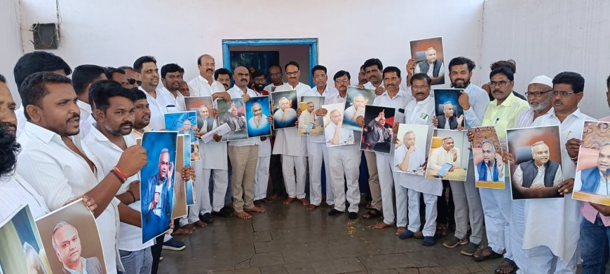 ಯುವ ಸಚಿವ ಪ್ರಿಯಾಂಕ್ ಖರ್ಗೆಗೆ ಉಪಮುಖ್ಯಮಂತ್ರಿ ಸ್ಥಾನ ಒದಗಲು ಆನಂದ ಟೈಗರ್ ನೇತೃತ್ವದಲ್ಲಿ ಬುದ್ಧನಿಗೆ ವಿಶೇಷ ಪ್ರಾರ್ಥನೆ ಸಲ್ಲಿಕೆ