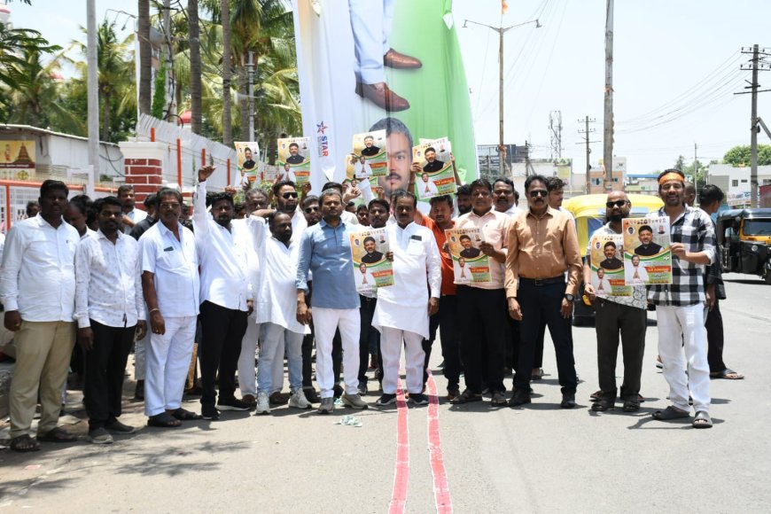 ಡಿ.ಕೆ. ಶಿವಕುಮಾರ್ ಮುಖ್ಯಮಂತ್ರಿ ಆಗಿದ್ದಕ್ಕೆ ಕಲಬುರಗಿಯಲ್ಲಿ ಇಡುಗಾಯಿ ಒಡೆದು ಸಂಭ್ರಮ, ವಿಶೇಷ ಪೂಜೆ