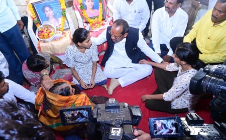 ದುರ್ಘಟನೆಗೆ ಒಳಗಾದ ಕುಟುಂಬಕ್ಕೆ ಶಾಸಕ ಪ್ರಭು ಚವ್ಹಾಣ ಸಾಂತ್ವನ ಉಳಿದ ಮಕ್ಕಳ ಶಿಕ್ಷಣ, ಭವಿಷ್ಯದ ಜವಾಬ್ದಾರಿ ವಹಿಸಿಕೊಳ್ಳುವ ಭರವಸೆ