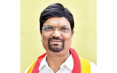 ನಾಡೋಜ ಪ್ರಶಸ್ತಿ ಹಿಂಪಡೆಯಲು ಸರ್ಕಾರಕ್ಕೆ ಒತ್ತಾಯ ಪ್ರೊ. ಶಿವರಾಜ ಪಾಟೀಲ ಆಗ್ರಹ