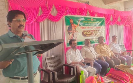 ಮಾನವೀಯ ಮೌಲ್ಯಗಳನ್ನು ಎತ್ತಿ ಹಿಡಿದ ಕನಕದಾಸರು - ಸಿದ್ದರಾಮ ಹೊನ್ಕಲ್