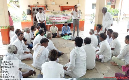 ಕೋಳಕೂರ ಗ್ರಾಮದಲ್ಲಿ ತೊಗರಿ ಬೀಜಗಳ ಮಿನಿ ಕಿಟ್  ವಿತರಣೆ