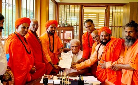 ಶ್ರೀ ಧರ್ಮಸ್ಥಳ ವಿರುದ್ಧ ಷಡ್ಯಂತ್ರ: ಅತಿ ಹಿಂದುಳಿದ ಮಠಾಧೀಶರಿಂದ ಹೆಗ್ಗಡೆಯವರಿಗೆ ಬೆಂಬಲ ಪತ್ರ ಸಲ್ಲಿಕೆ