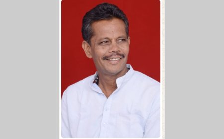 ಸೌಮ್ಯ ಸ್ವಭಾವದ   ಶಿಕ್ಷಕ - ಸಾಹಿತಿ ರಾಜೇಂದ್ರ ಝಳಕಿ ಕೋರಬಾ