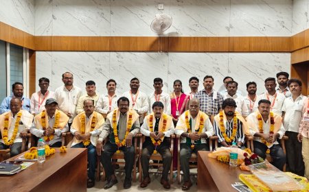 ರೋಣದಲ್ಲಿ ಕಾರ್ಯನಿರತ ಪತ್ರಕರ್ತರ ಪದಗ್ರಹಣ ಹಾಗೂ ಐಡಿ ಕಾರ್ಡ್ ವಿತರಣೆ
