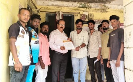 ವಿದ್ಯುತ್ ಬಿಲ್ ಕಲೆಕ್ಟರ್ ವಿರುದ್ಧ ಸೂಕ್ತ ಕ್ರಮಕ್ಕೆ - ಪ್ರದೀಪ್ ಅಣಬಿ ಆಗ್ರಹ.