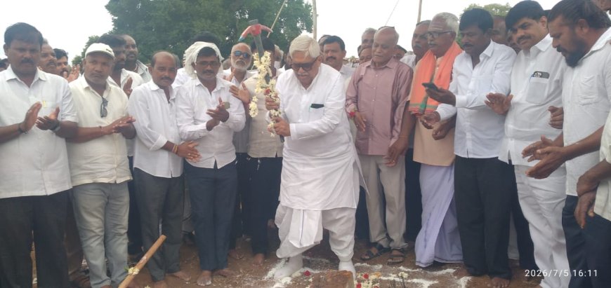 ದೊಡ್ಡಮೇಟಿ ಸ್ಮಾರಕ ಜ್ಞಾನ ದೇಗುಲವಾಗಲಿ: ಭೂಮಿ ಪೂಜೆ ನೆರವೇರಿಸಿ ಶಾಸಕ ಜಿ.ಎಸ್. ಪಾಟೀಲ ಆಶಯ