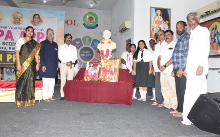 ದೊಡ್ಡಪ್ಪ ಅಪ್ಪ ಪ.ಪೂ. ಕಾಲೇಜಿನಲ್ಲಿ ಓರಿಯೆಂಟೇಶನ್ *