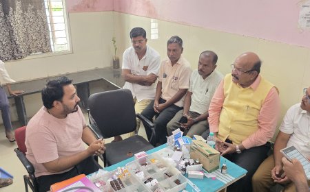 ಸುಲೇಪೇಟ ಆರೋಗ್ಯ ಕೇಂದ್ರಕ್ಕೆ  ಮಾಜಿ ಸಂಸದ ಉಮೇಶ್ ಜಾಧವ್ ಭೇಟಿ  ಪರಿಶೀಲನೆ