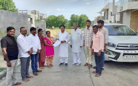 ಶಿಕ್ಷಕರ ನೇಮಕಾತಿಯಲ್ಲಿ ತೆಲಗು ಭಾಷೆಗೆ ಅವಕಾಶ ನೀಡಿ : ಕಾಂಗ್ರೆಸ್ ಮುಖಂಡ ಸುಭಾಷ ರಾಠೋಡಗೆ ಮನವಿ ಸಲ್ಲಿಕೆ