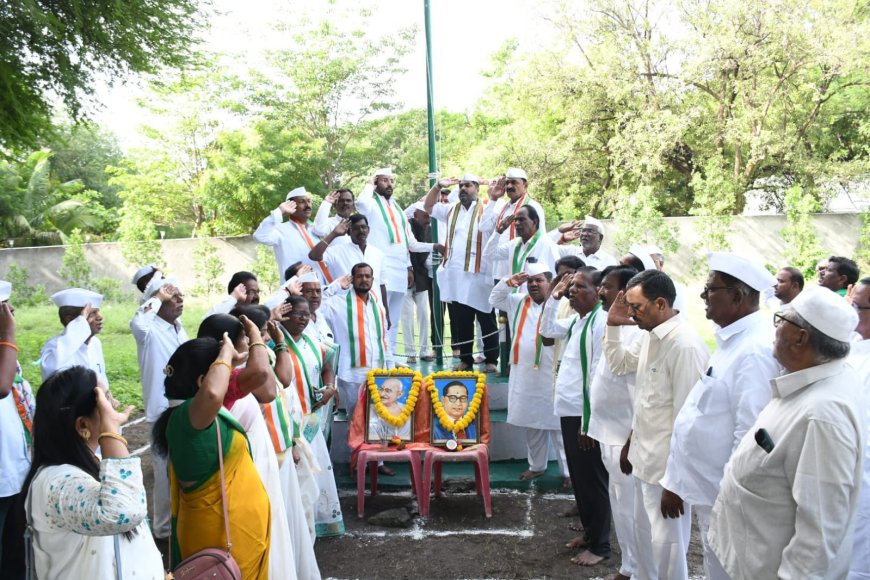 ಜೆಡಿಎಸ್ ಕಚೇರಿಯಲ್ಲಿ 80ನೇ ಸ್ವಾತಂತ್ರ್ಯೋತ್ಸವ ಆಚರಣೆ