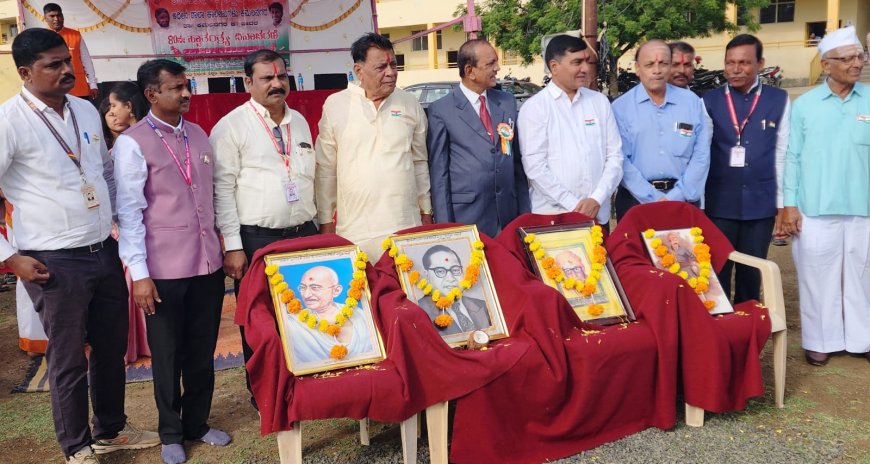 ಸ್ವಾತಂತ್ರ್ಯ ವೀರರ ಸ್ಮರಣೆ ಅಗತ್ಯ : ಡಾ| ವಿಶ್ವನಾಥ ಕಿವಡೆ