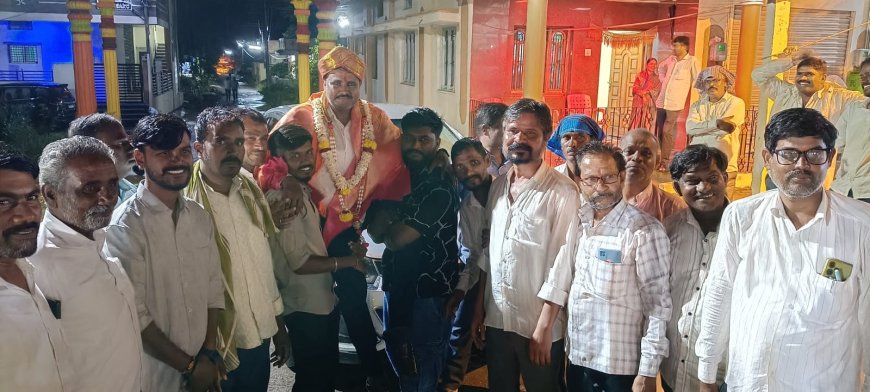 ಮೊತ್ತೊಮ್ಮೆ ಸಮಾಜದ ಅಧ್ಯಕ್ಷರಾಗಿ ಗೆದ್ದು ಬೀಗಿದ ಅನೀಲ ಹಣಮಂತಪ್ಪ ಜಮಾದಾರ