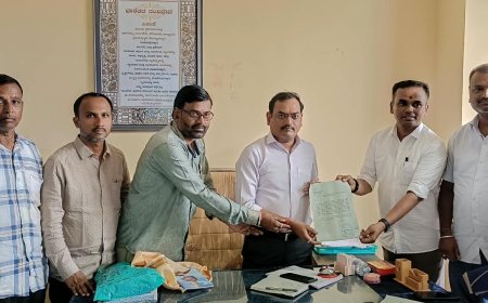 ಚಂದಾಪೂರದ ಸೀಳಿನ್ ಲೇಔಟ್ ಗೆ ಮೂಲಭೂತ ಸೌಕರ್ಯ ಒದಗಿಸಿ : ಪುರಸಭೆಗೆ ನಿವಾಸಿಗಳಿಂದ ಮನವಿ ಸಲ್ಲಿಕೆ