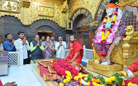 ಬರ ಪರಿಸ್ಥಿತಿ ಹಿನ್ನೆಲೆ: ಶಿರಡಿ ಸಾಯಿ ಬಾಬಾ, ಶನಿ ಶಿಗಣಾಪೂರದಲ್ಲಿ ವಿಶೇಷ ಪೂಜೆ