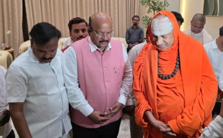 ಸುತ್ತೂರು ಶ್ರೀಗಳಿಗೆ ಡಾ. ಉಮೇಶ್ ಜಾಧವ್ ಭಕ್ತಿಯ ಸ್ವಾಗತ