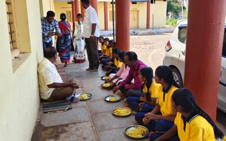 ಬಿಸಿಯೂಟದ ಶುಚಿತ್ವ–ರುಚಿ ಪರಿಶೀಲಿಸಿದ ಅಧಿಕಾರಿಗಳು :..  |ಅಡುಗೆ ಕೋಣೆ, ಆಹಾರ ದಾಸ್ತಾನು ಹಾಗೂ ದಾಖಲೆಗಳ ಪರಿಶೀಲನೆ|